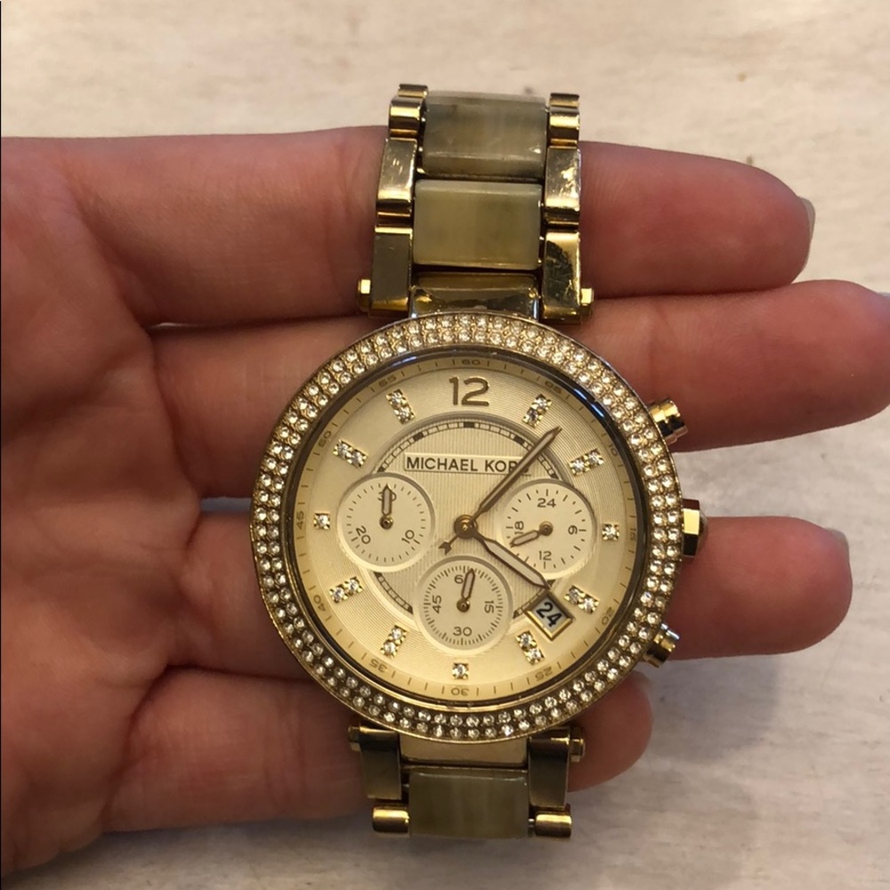 Michael kors watch